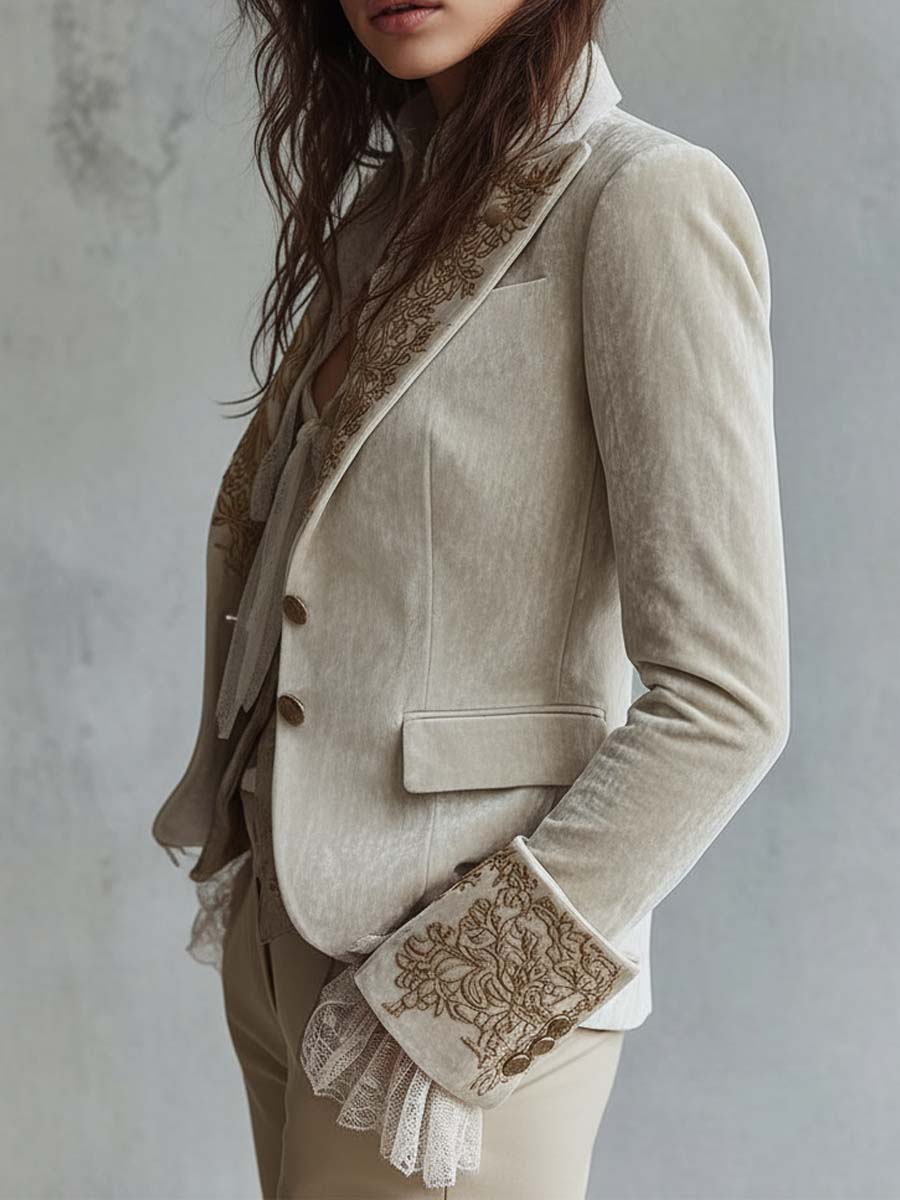 Perla | saco marfil con bordado dorado