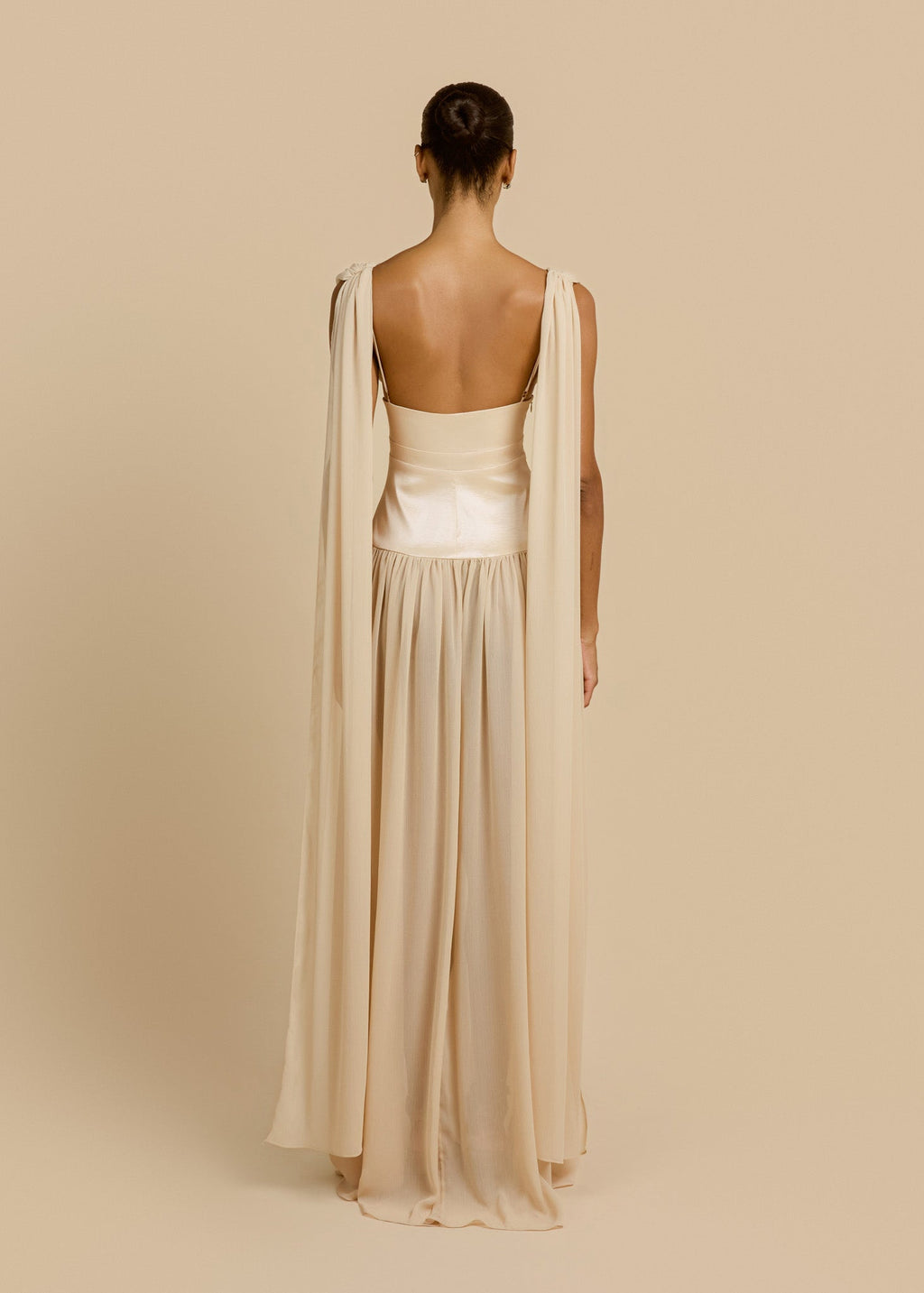 Escote | vestido largo
