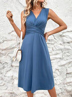 Marquelia | vestido midi cruzado sin mangas — Azul aciano