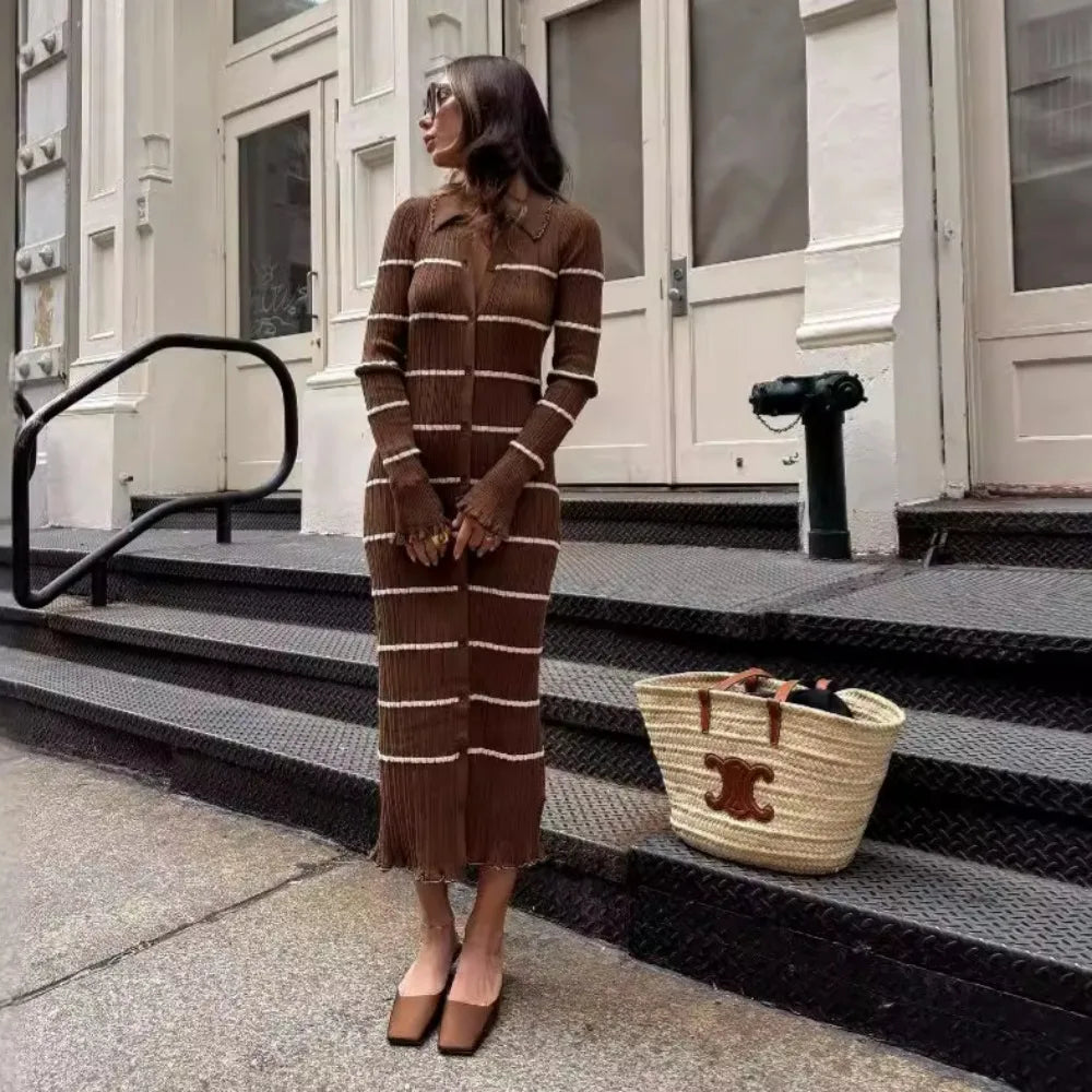 Mariel | vestido camisero midi de punto a rayas — Café