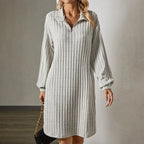 Florinda | vestido de punto con cuello polo — Gris claro