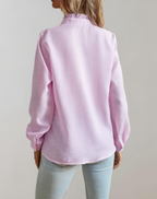 Lucinda | blusa con olanes y cuello alto — Rosa