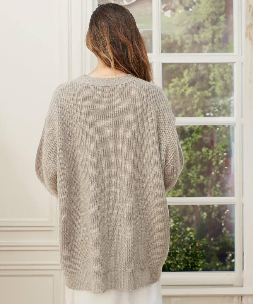 Aketzalli | cárdigan oversize de canalé — Beige grisáceo