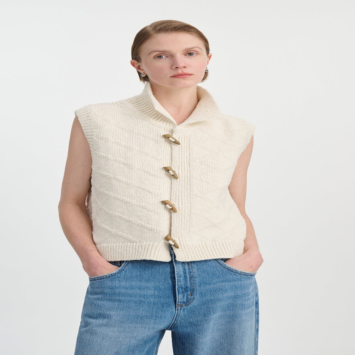 Nopala | chaleco de punto con cuello camisero — Crema