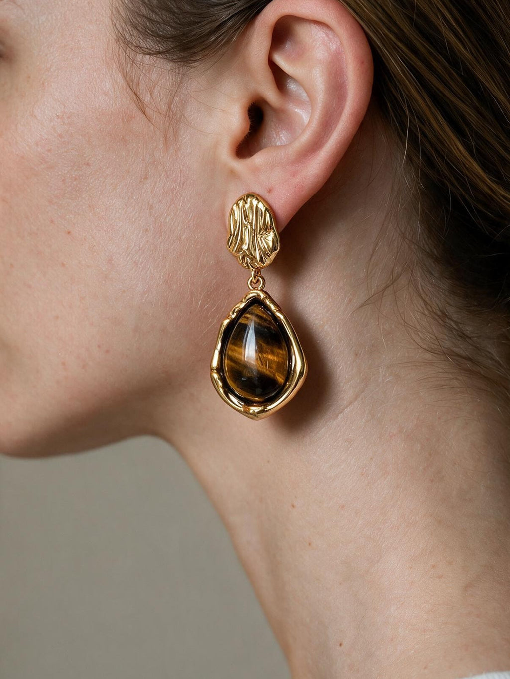 Aretes de broquel o de gota, segunda vista