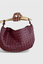 Bolsa tejida con asa metálica dorada, vista 8