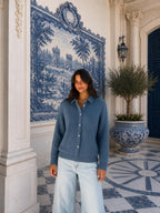 Cárdigan de tejido texturizado con cuello camisero, color azul marino, vista frontal
