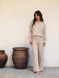Conjunto de dos piezas tejido, color beige, vista frontal