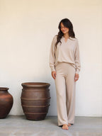 Conjunto de dos piezas tejido, color beige, vista frontal