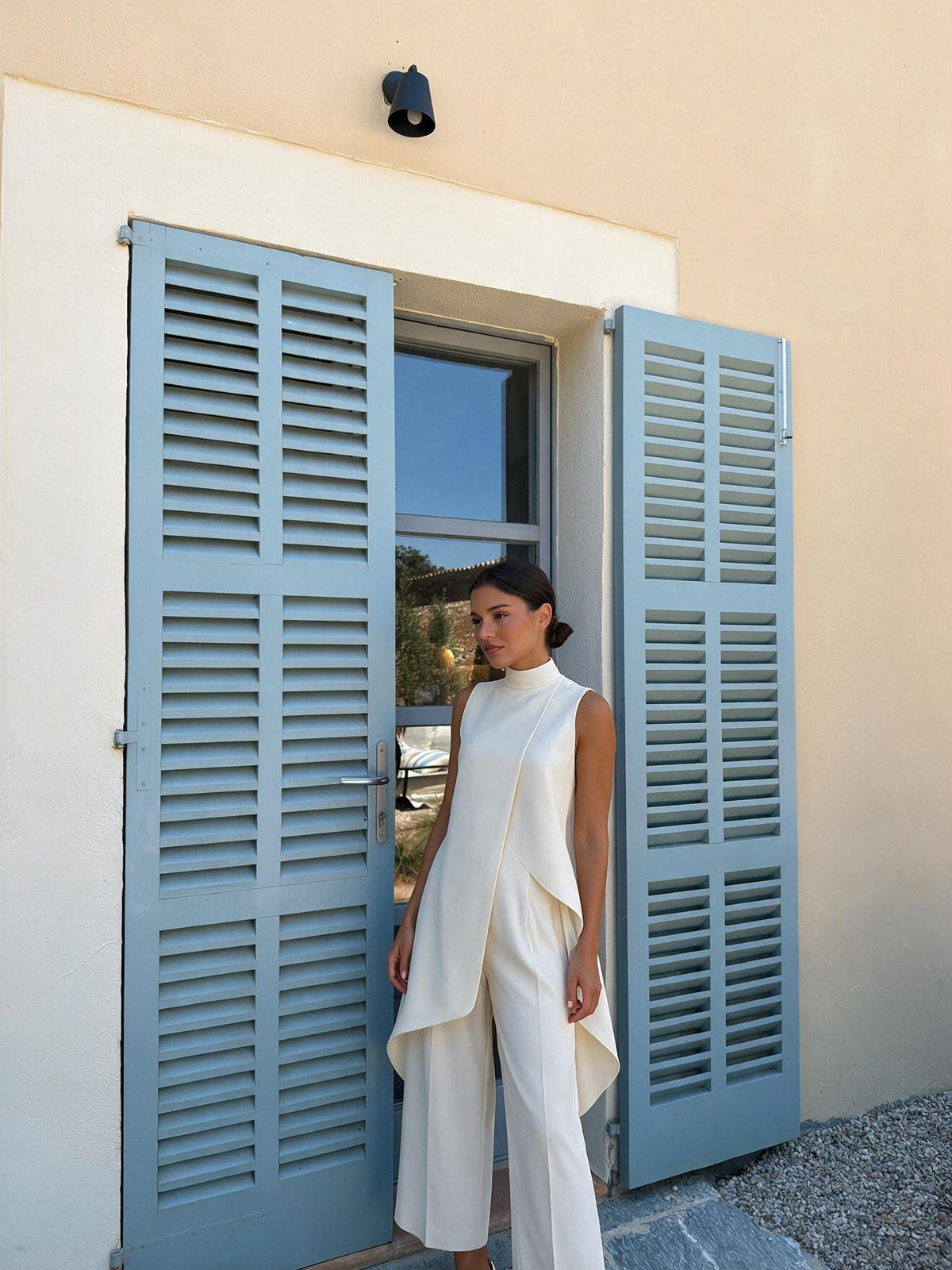 Jumpsuit largo de línea elegante, color blanco, segunda vista