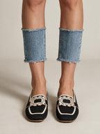 Mocasines con hebilla e inserto de tul, color negro, vista frontal