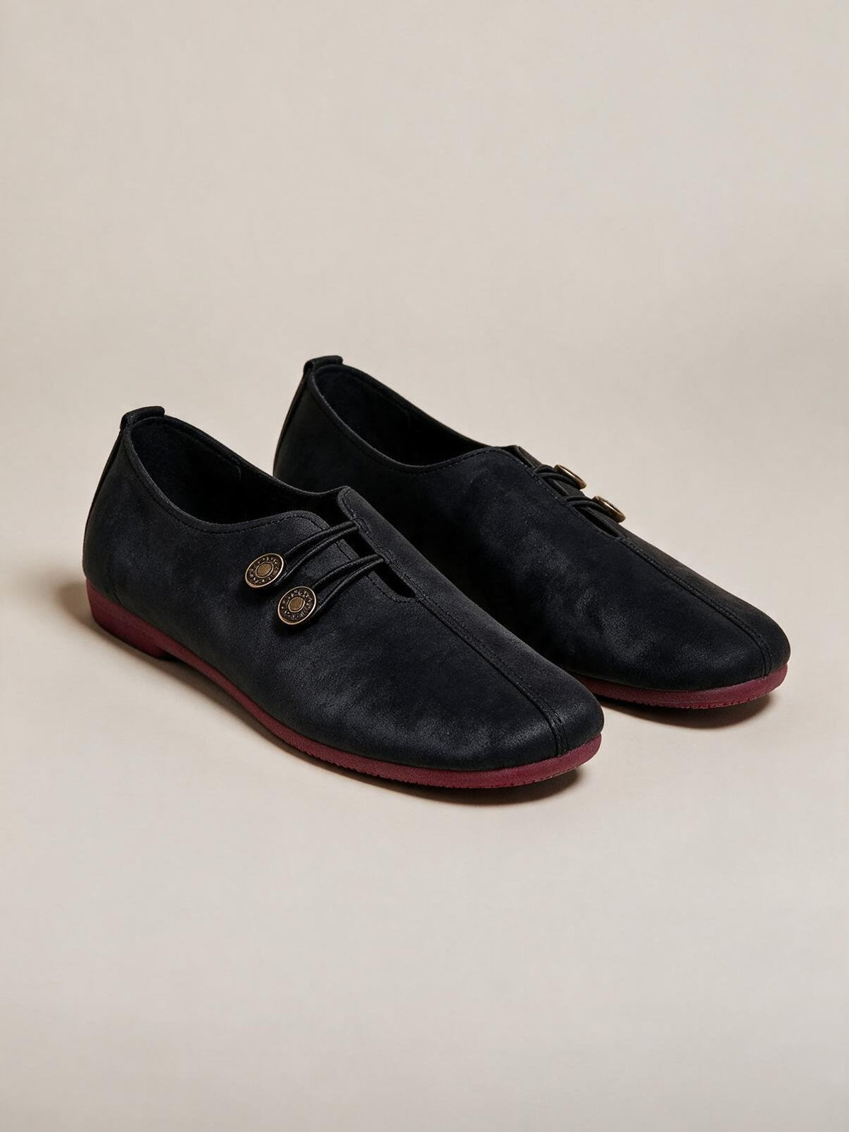 Mocasines clásicos, color negro, cuarta vista