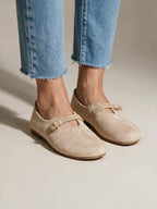 Mocasines con agujetas, color beige, segunda vista