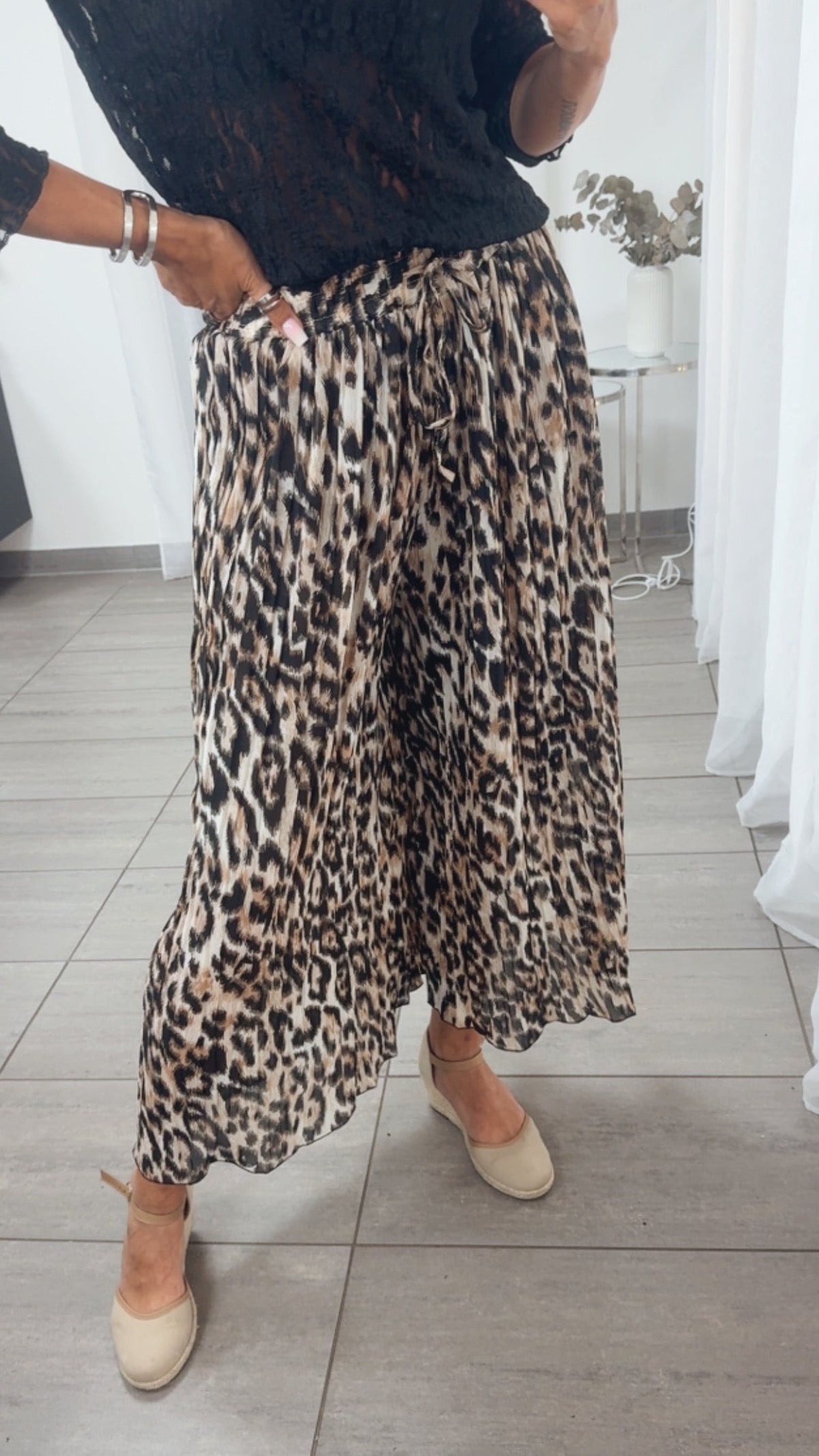 Siena | pantalón plisado de leopardo
