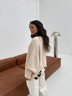 Suéter de mezcla de lana, color beige, vista lateral