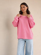 Suéter de tejido waffle de corte clásico, color rosa, vista frontal