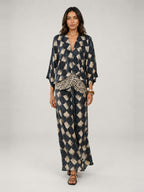 Vestido largo Talavera con estampado de mosaico, negro con beige, vista frontal