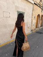 Vestido largo con corpiño de lentejuelas y falda fluida, color negro, vista trasera