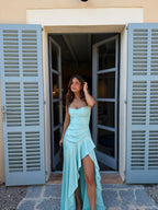 Vestido largo con drapeado envolvente, color azul agua, vista frontal
