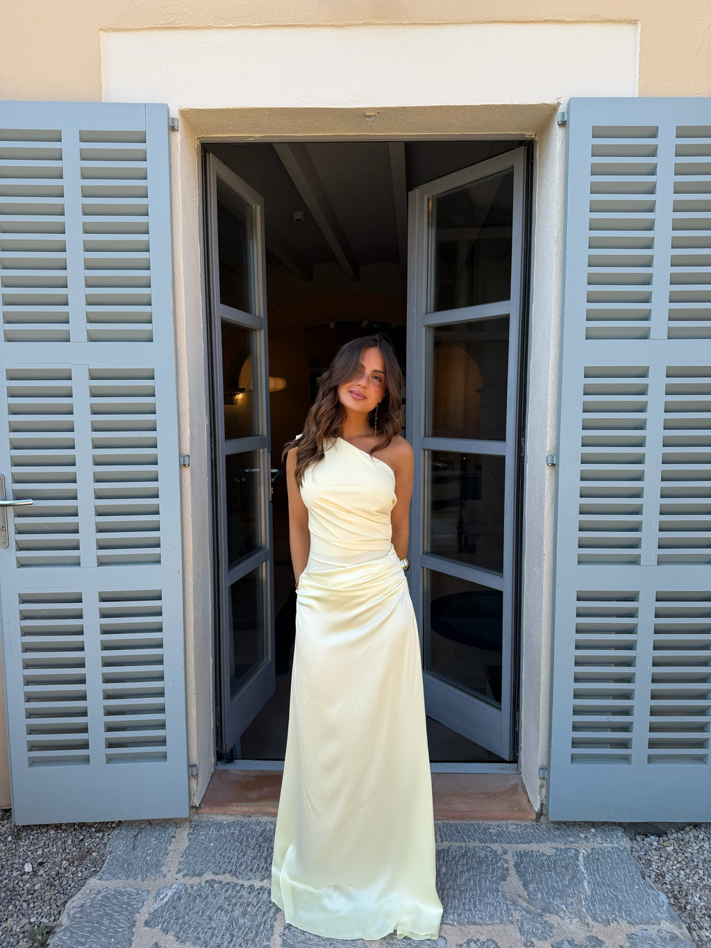 Vestido largo con parte superior tejida y falda de satín, Amarillo, séptima vista