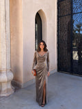 Vestido largo de corte limpio, vista frontal