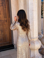 Vestido largo de corte sencillo, vista trasera