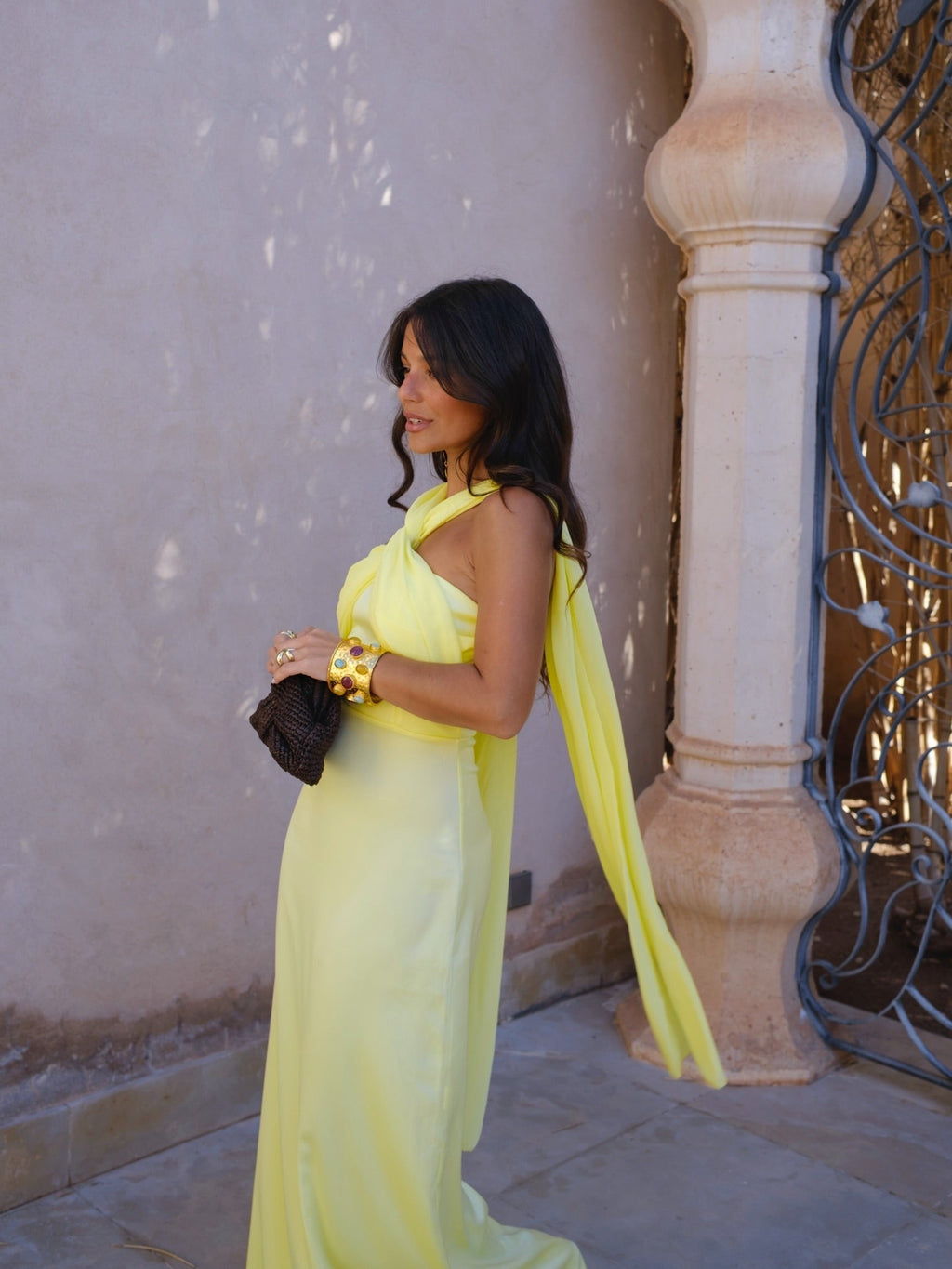 Vestido largo de línea fluida, Amarillo, quinta vista
