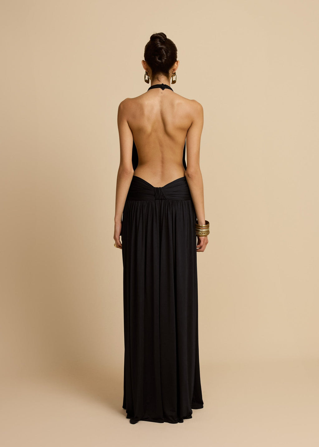 Fluido | vestido largo halter