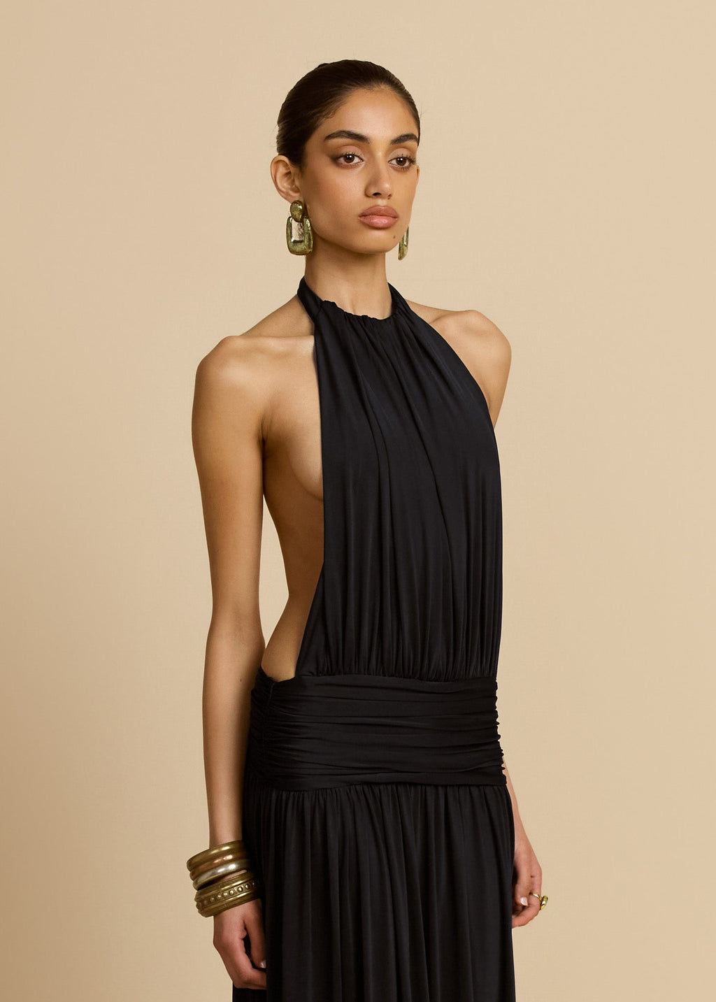 Fluido | vestido largo halter