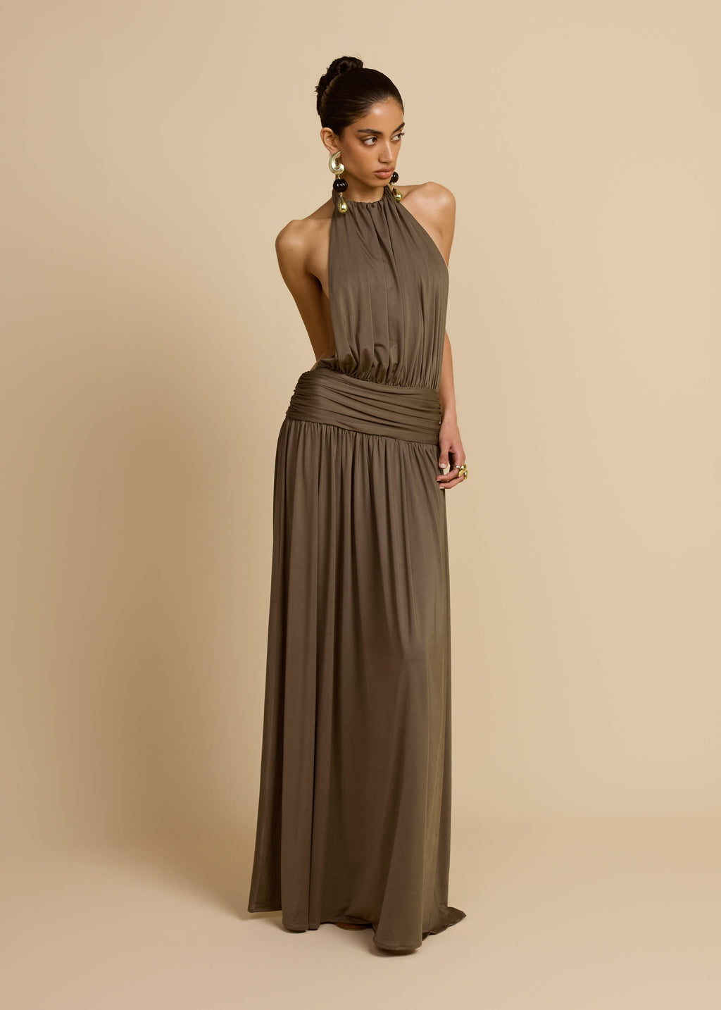 Fluido | vestido largo halter