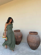 Vestido largo plisado de tul en tono verde (2)