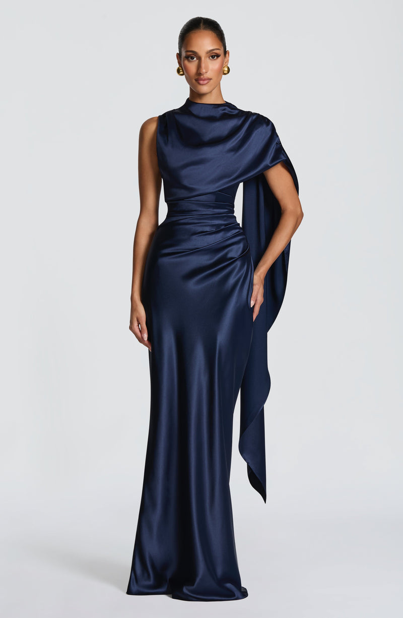Avendra | vestido maxi capa
