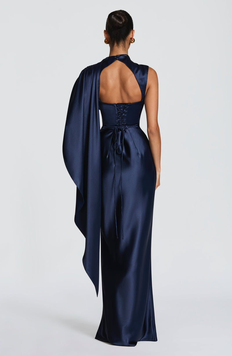 Avendra | vestido maxi capa