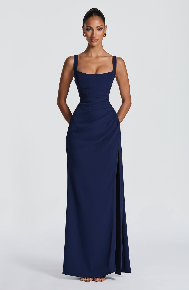 Laleh | vestido maxi cuello cuadrado