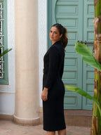 Vestido midi con cinturón y manga larga, color negro, vista lateral