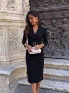 Vestido midi con cinturón y manga larga, vista frontal