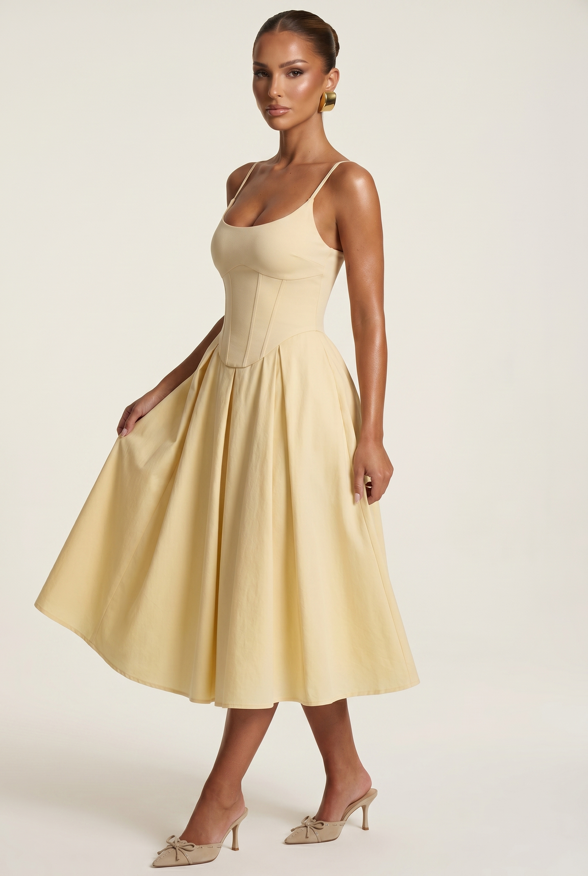 Mariella | vestido escote corazón