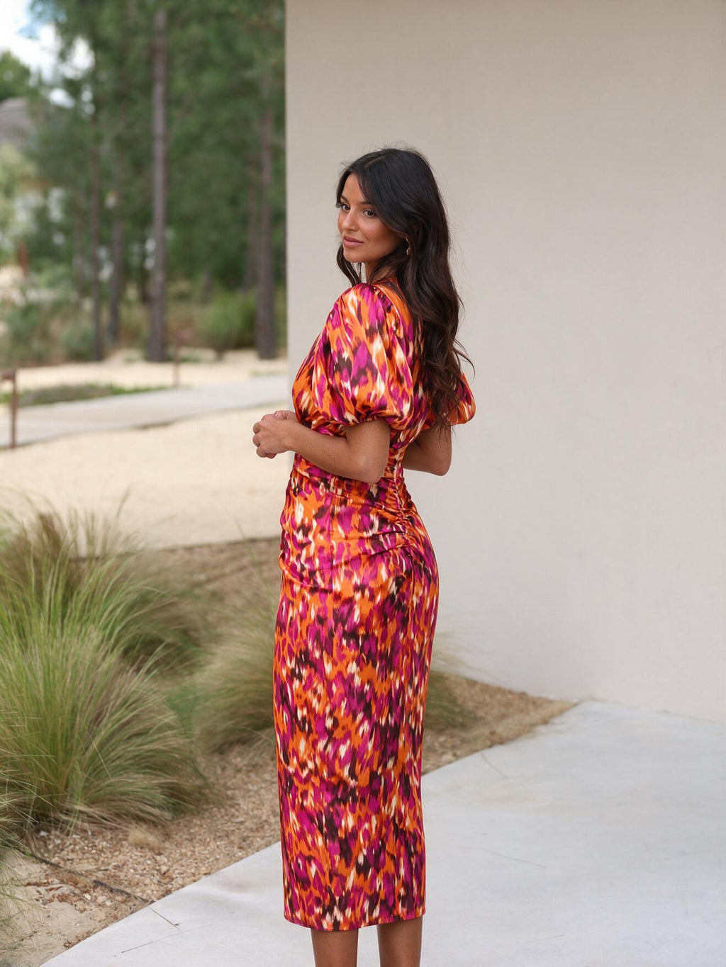 Vestido midi floral con mangas abullonadas, color naranja, segunda vista