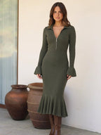 Vestido midi tejido con cuello de cierre, cuarta vista
