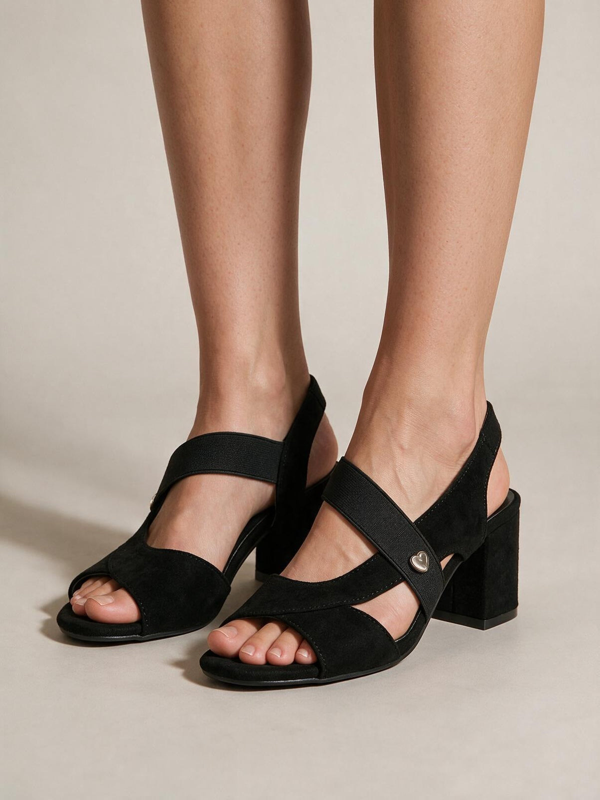 Zapatillas cómodas de tacón cuadrado, color negro, tercera vista